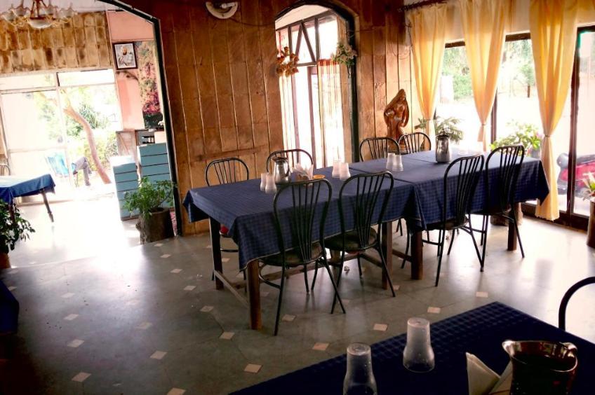 Hotel Khalsa -Lake View Pachmarhī Екстериор снимка